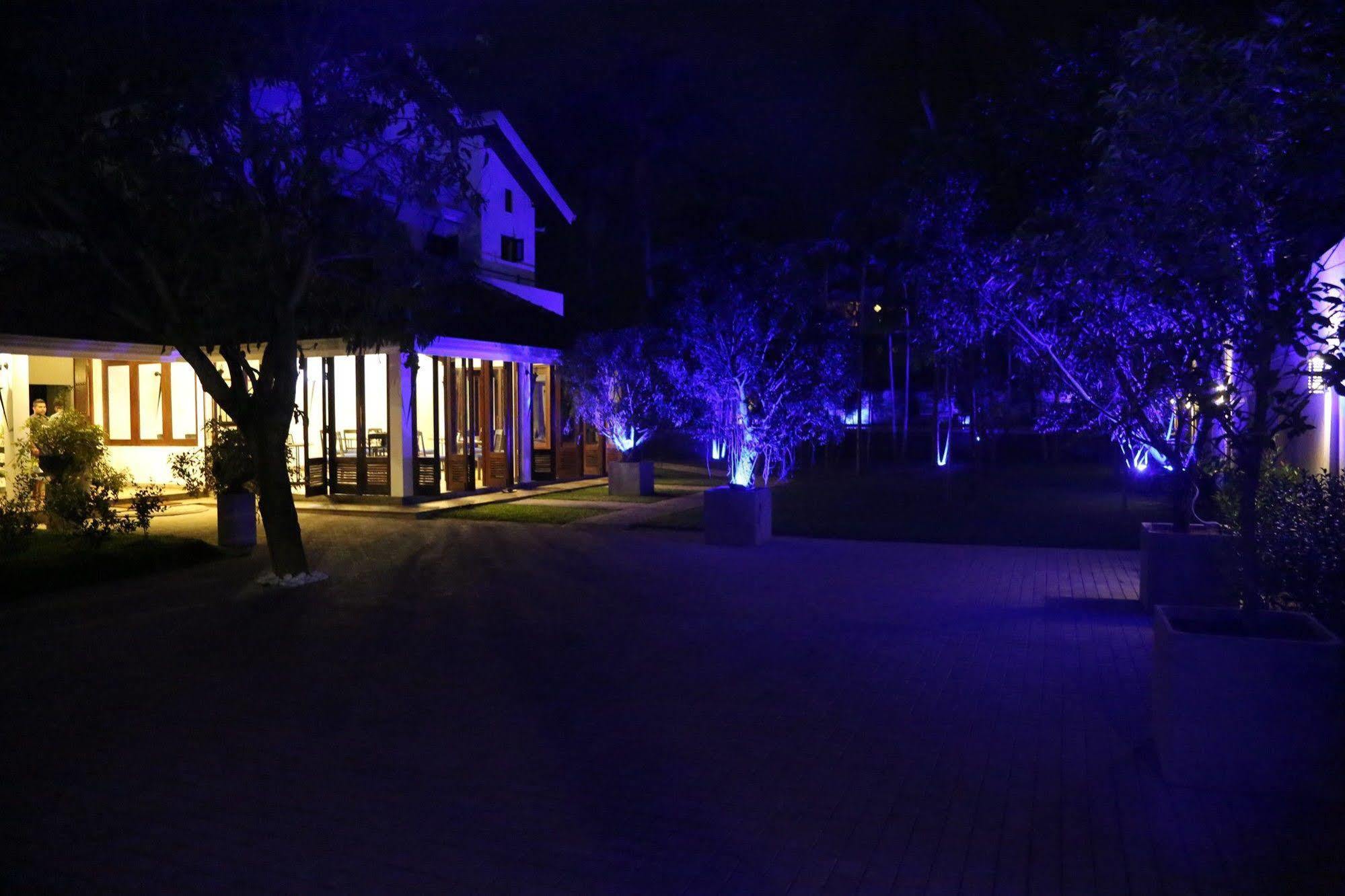 Tranquil Negombo Boutique Hotel Exterior foto