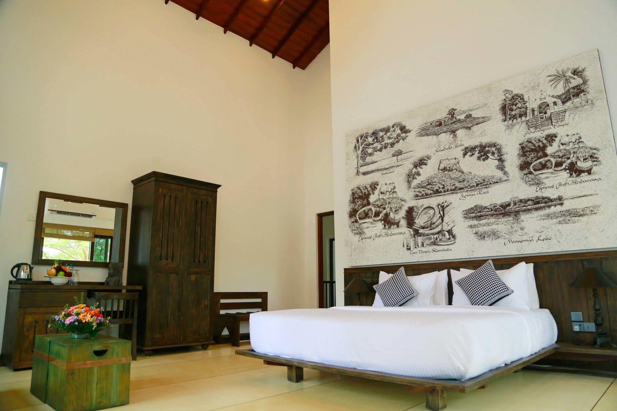 Tranquil Negombo Boutique Hotel Exterior foto